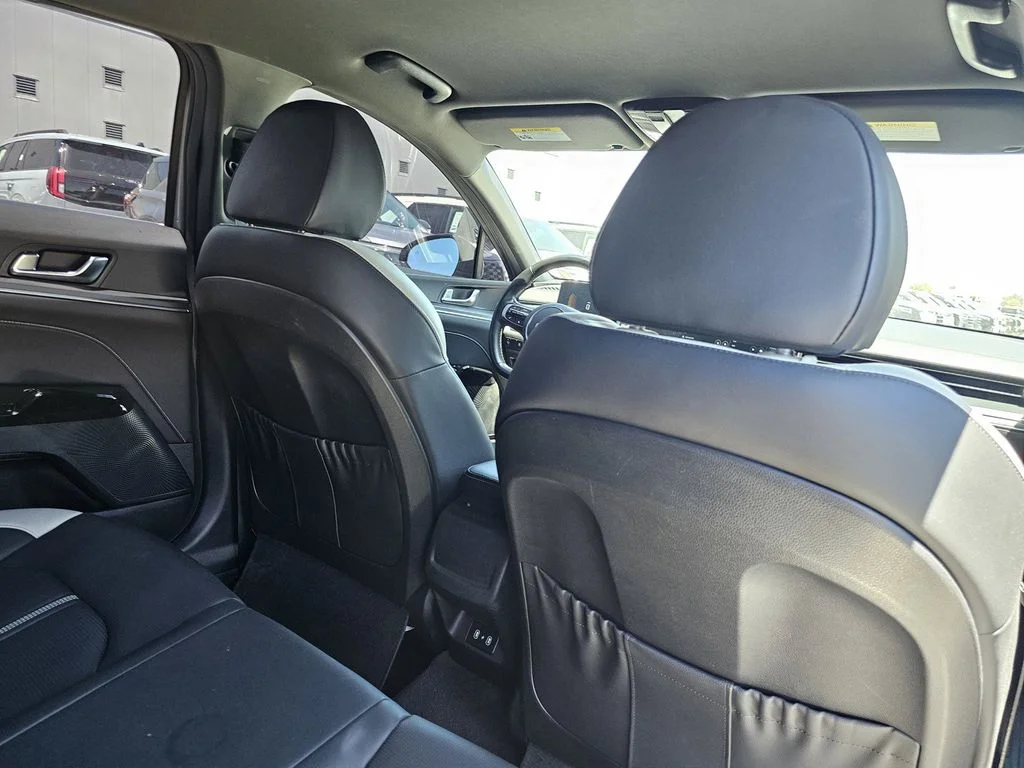 Used 2025 Wolf Gray Kia GT-Line image 15