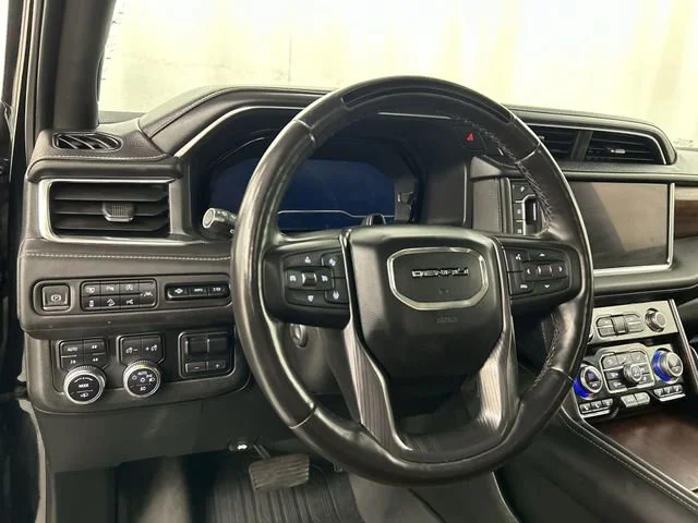 Used 2023 Onyx Black GMC Denali Ultimate image 8