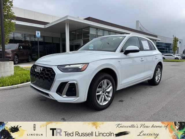 Pre-Owned 2022 Audi Q5 45 S line Premium