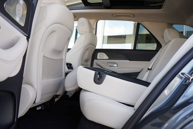 New 2026 Selenite Grey Metallic Mercedes-Benz GLE 450 image 61