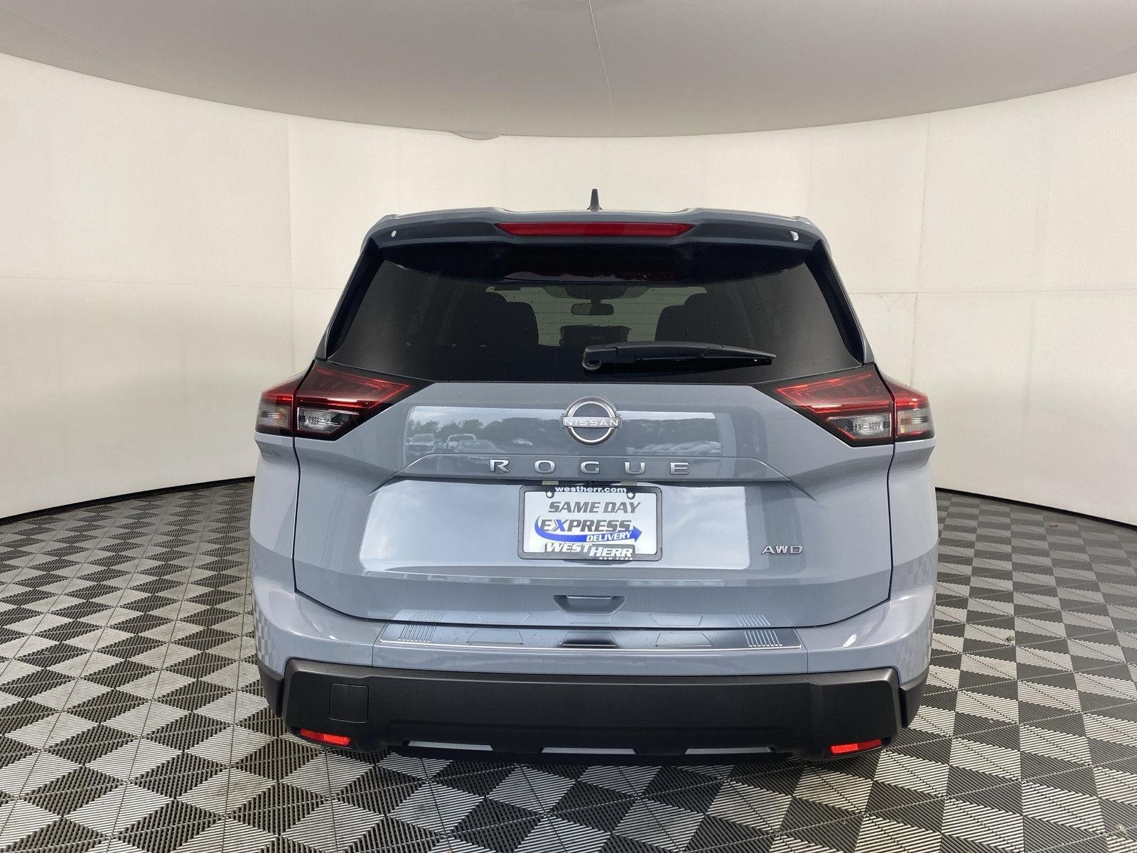 New 2026 Boulder Gray Pearl Nissan SV image 18