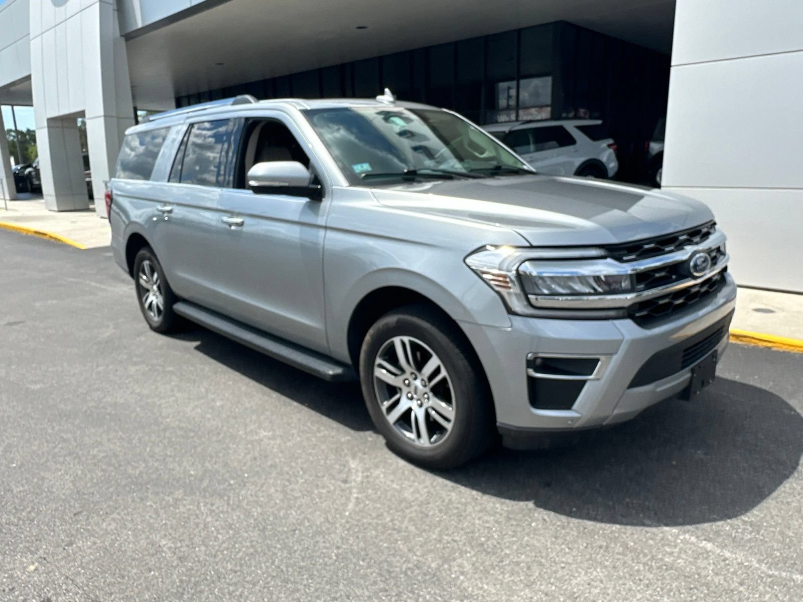 Used 2024 Silver Metallic Ford Limited image 2