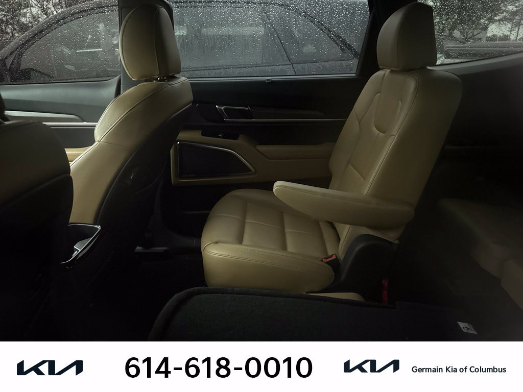 Used 2021 Black Kia SX image 10