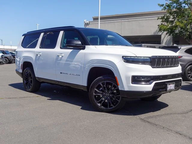 Used 2024 White Jeep Series II image 5