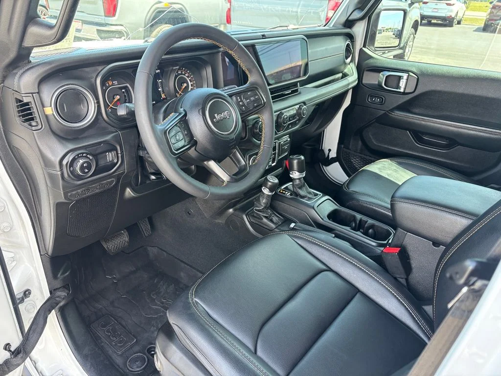 Used 2024 White Jeep Texas Trail image 8