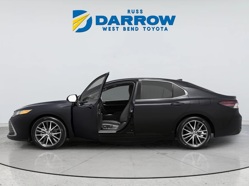 Used 2024 Red Toyota XLE image 2