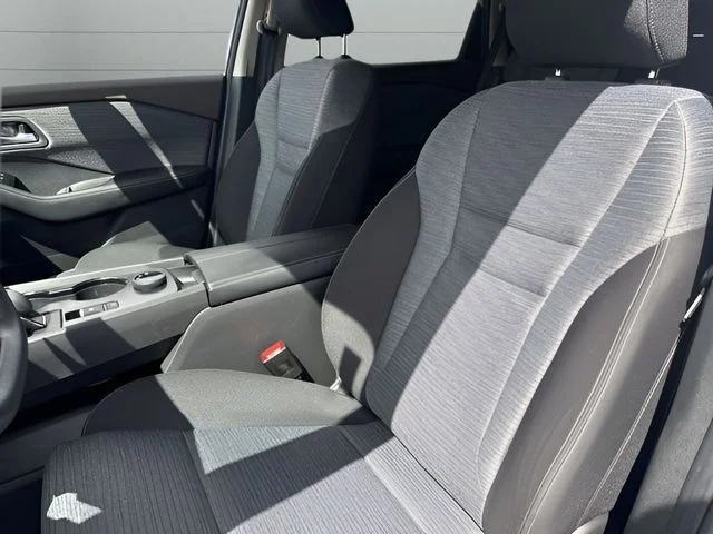 Used 2023 Silver Nissan SV image 21