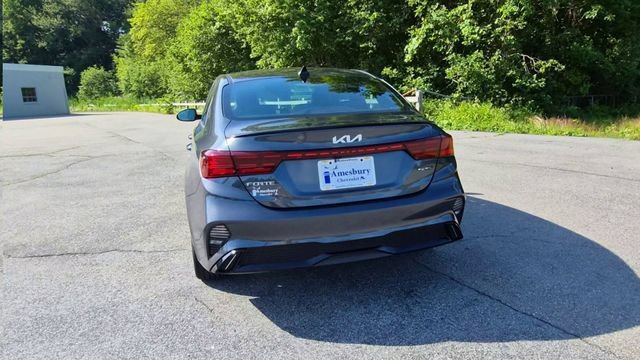 2023 Kia Forte GT-Line - Photo 7