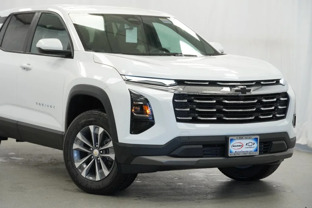 New 2026 Summit White Chevrolet LT image 8