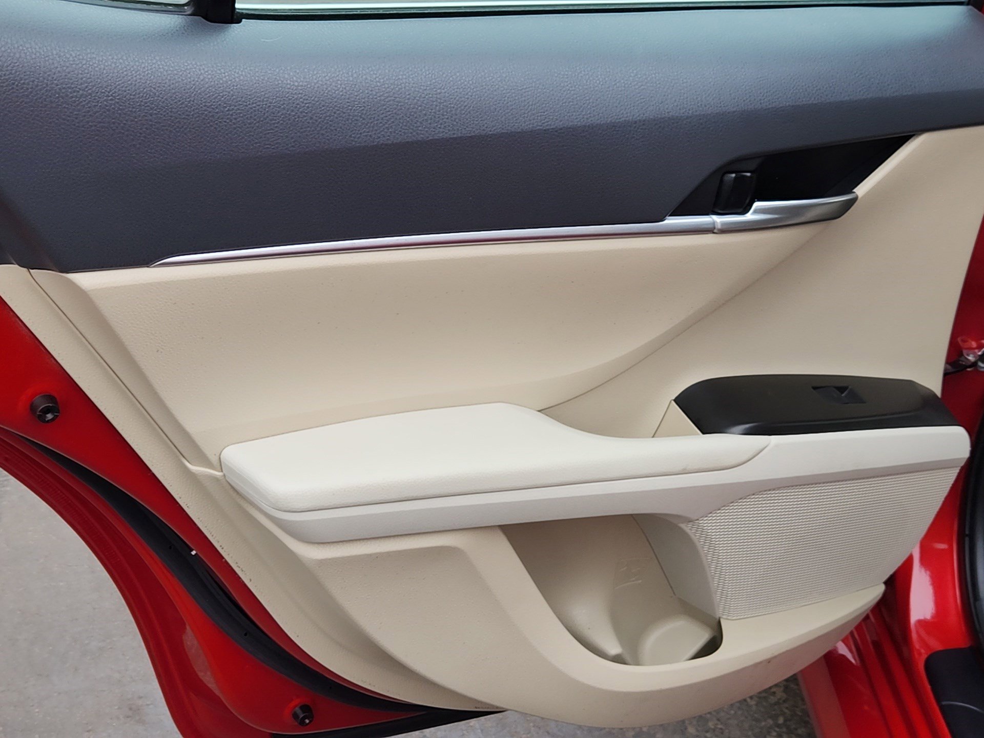 2023 Toyota Camry LE - Photo 21