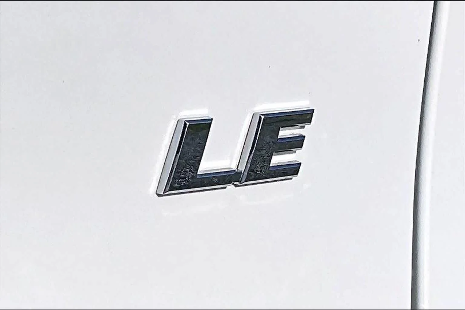 Certified Used 2023 Ice Cap Toyota LE image 10