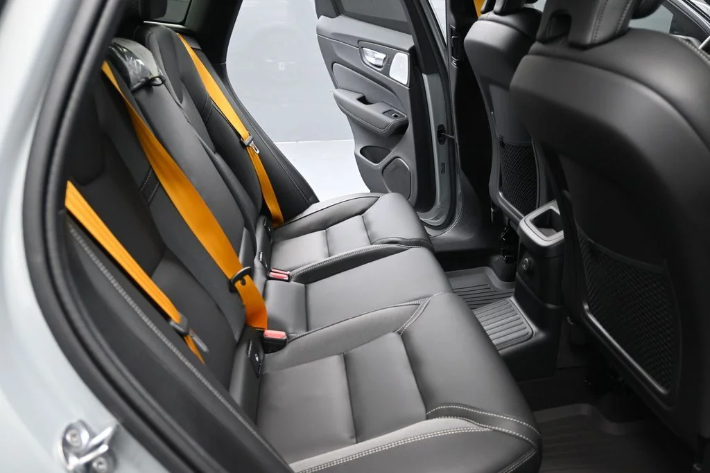 New 2026 Vapour Grey Volvo T8 Polestar Engineered image 16