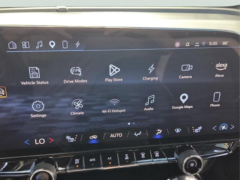 2024 Chevrolet Blazer EV LT - Photo 26