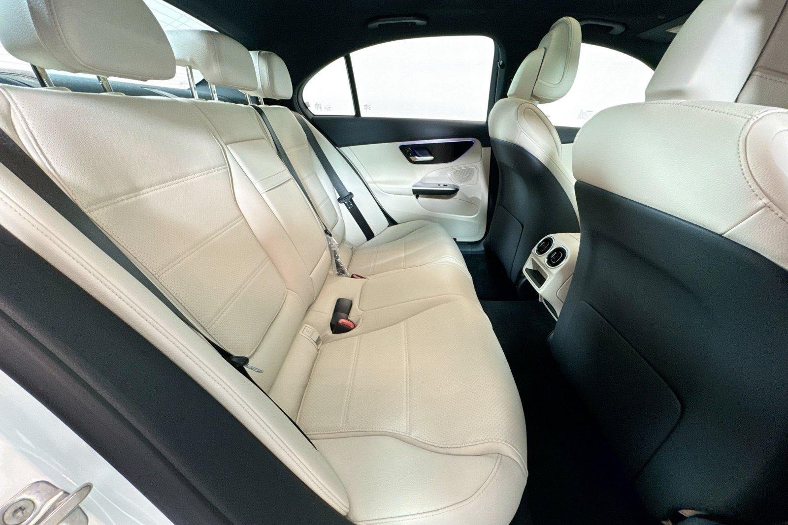 New 2026 Polar White Mercedes-Benz C 300 image 25