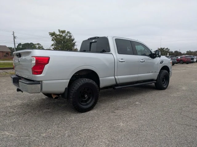 Used 2017 Silver Nissan SV image 4
