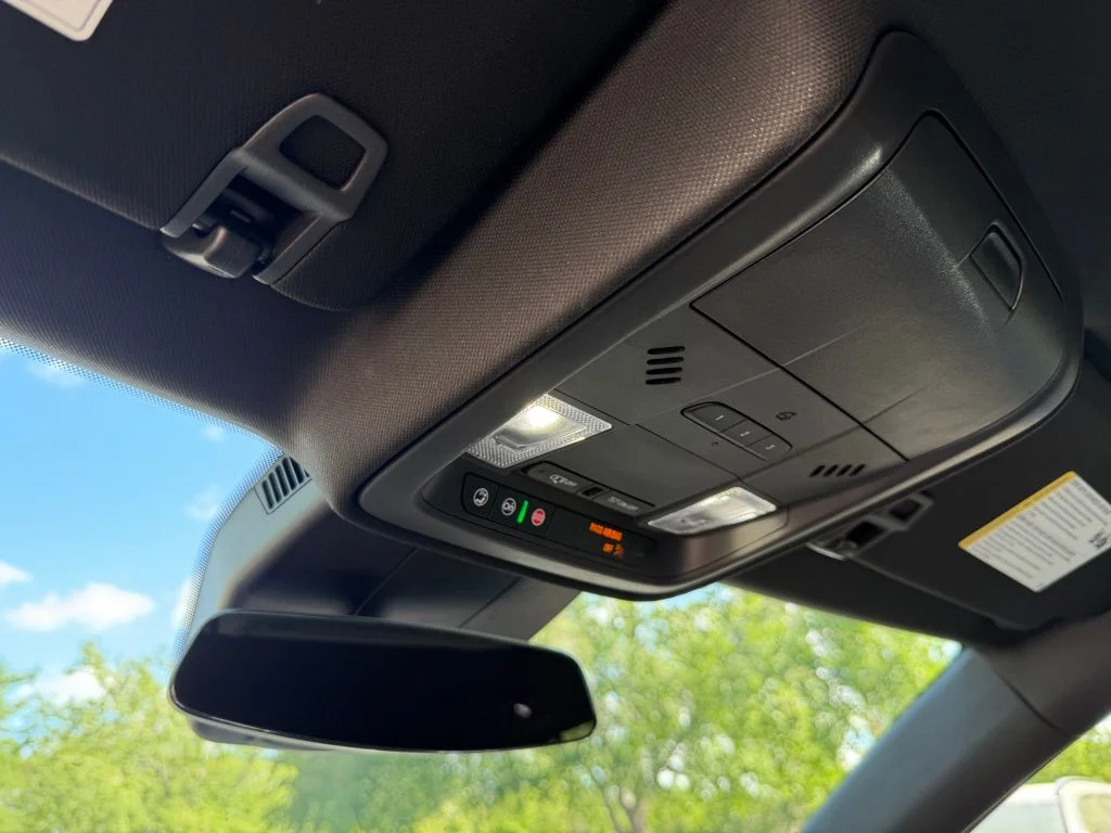 2025 Cadillac XT4 Premium Luxury - Photo 26