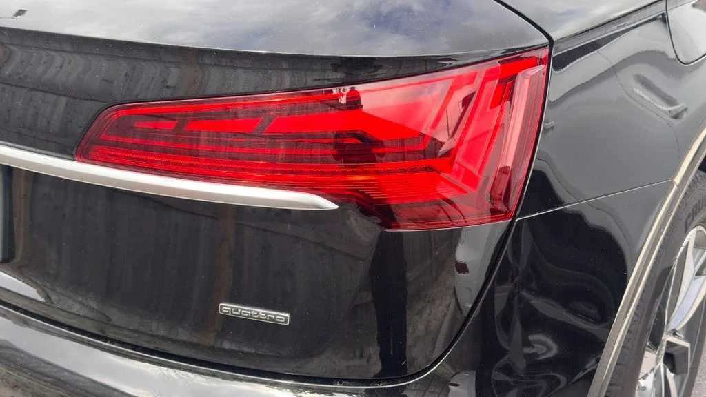 Used 2023 Mythos Black Metallic Audi 45 S line Premium image 7