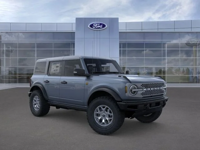 New 2025 Azure Gray Metallic Ford Badlands image 7