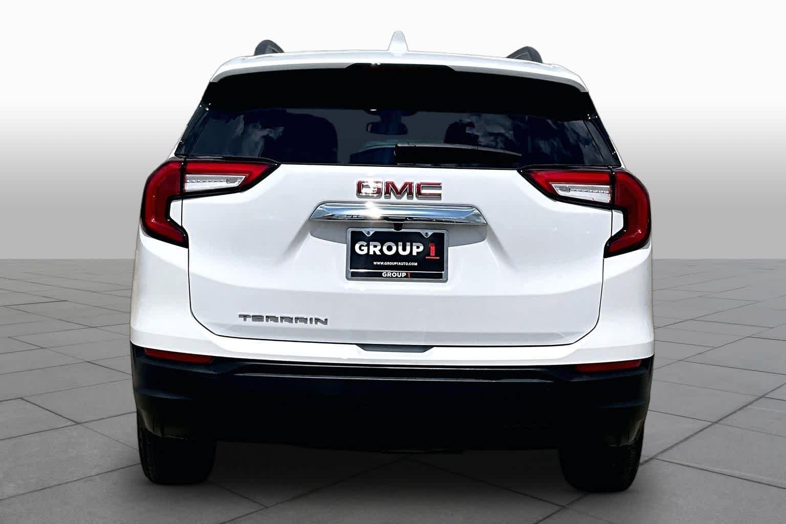 Certified Used 2024 Summit White GMC SLE image 5