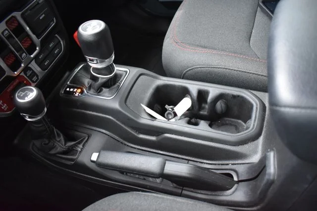 Used 2024 Gray Jeep Rubicon image 34