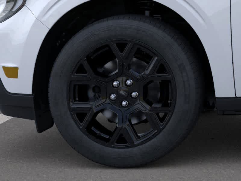 New 2025 Space White Metallic Ford XLT image 20