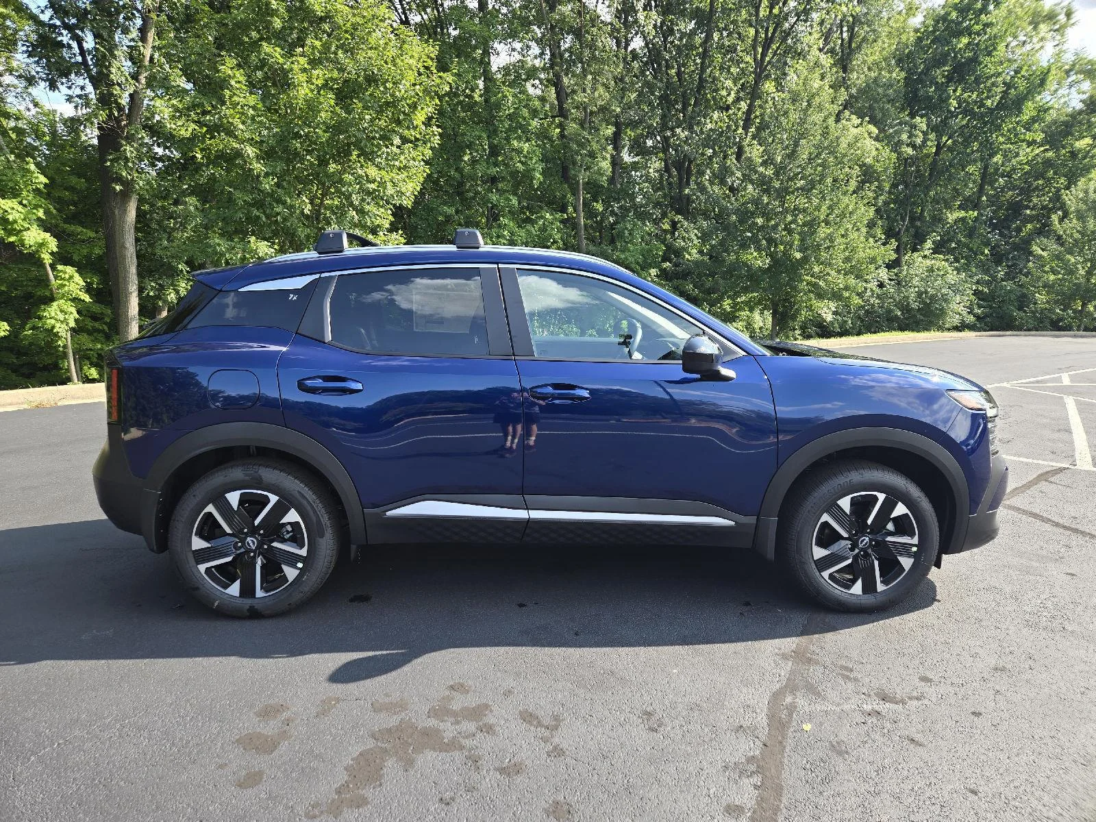 New 2026 Deep Blue Pearl Nissan SV image 2