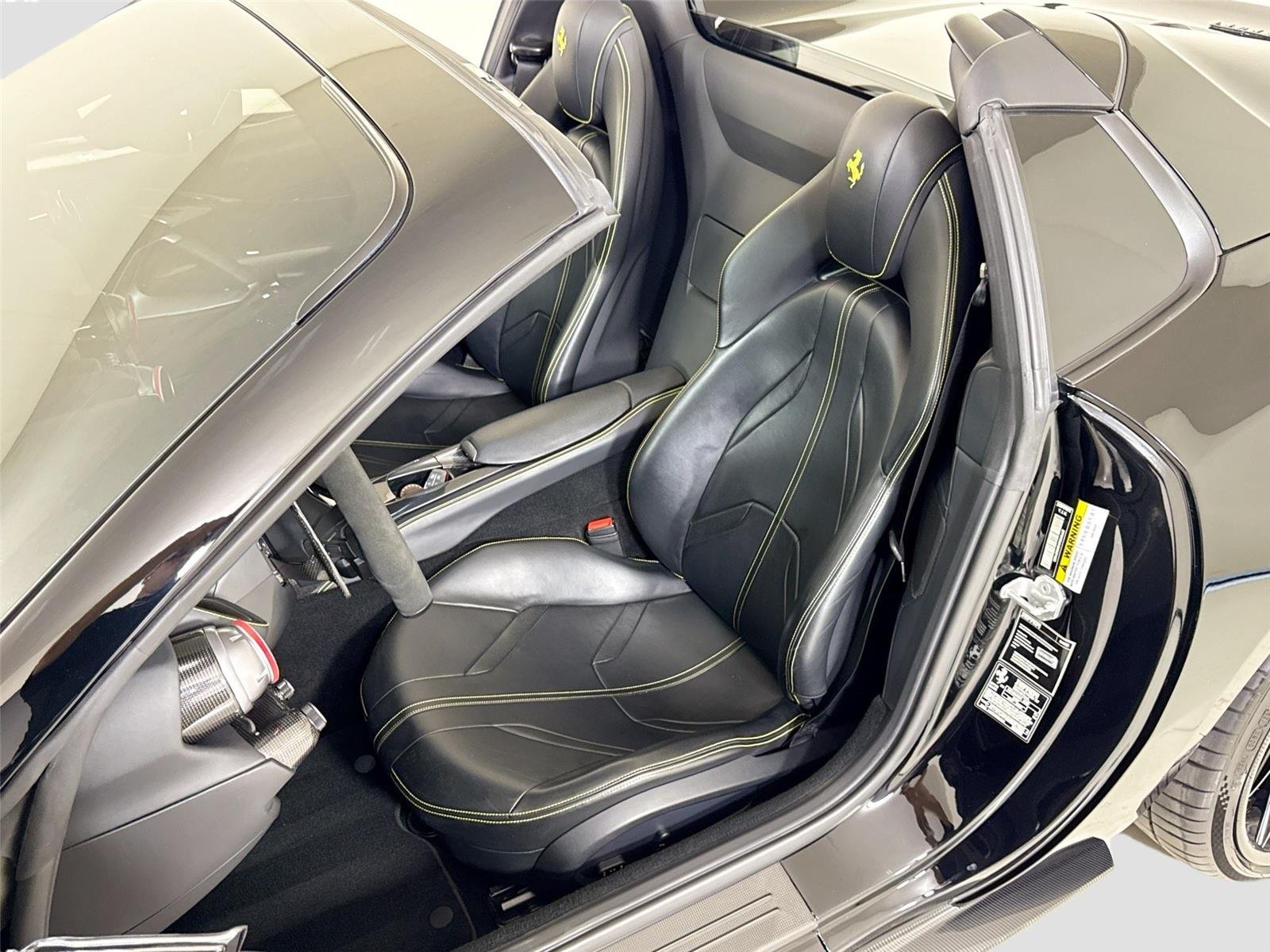 Used 2021 Nero Ferrari  image 14