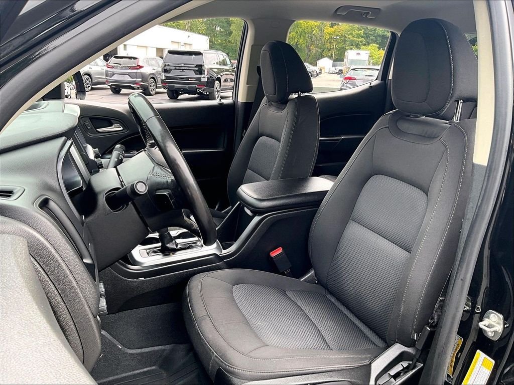 Used 2020 Black Chevrolet LT image 10