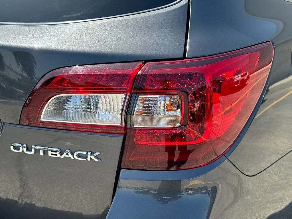 Used 2019 Gray Subaru 2.5i image 32