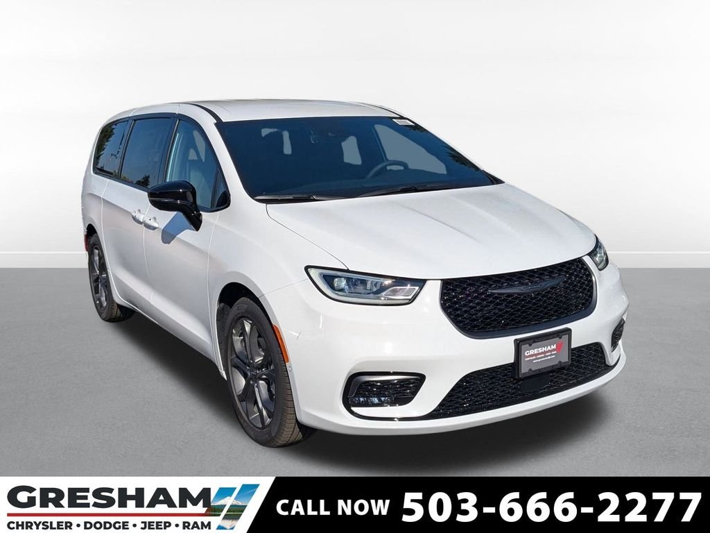 2026 Chrysler Pacifica