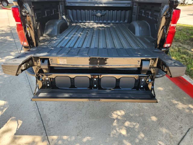 2026 Chevrolet Silverado 2500 HD LTZ - Photo 33