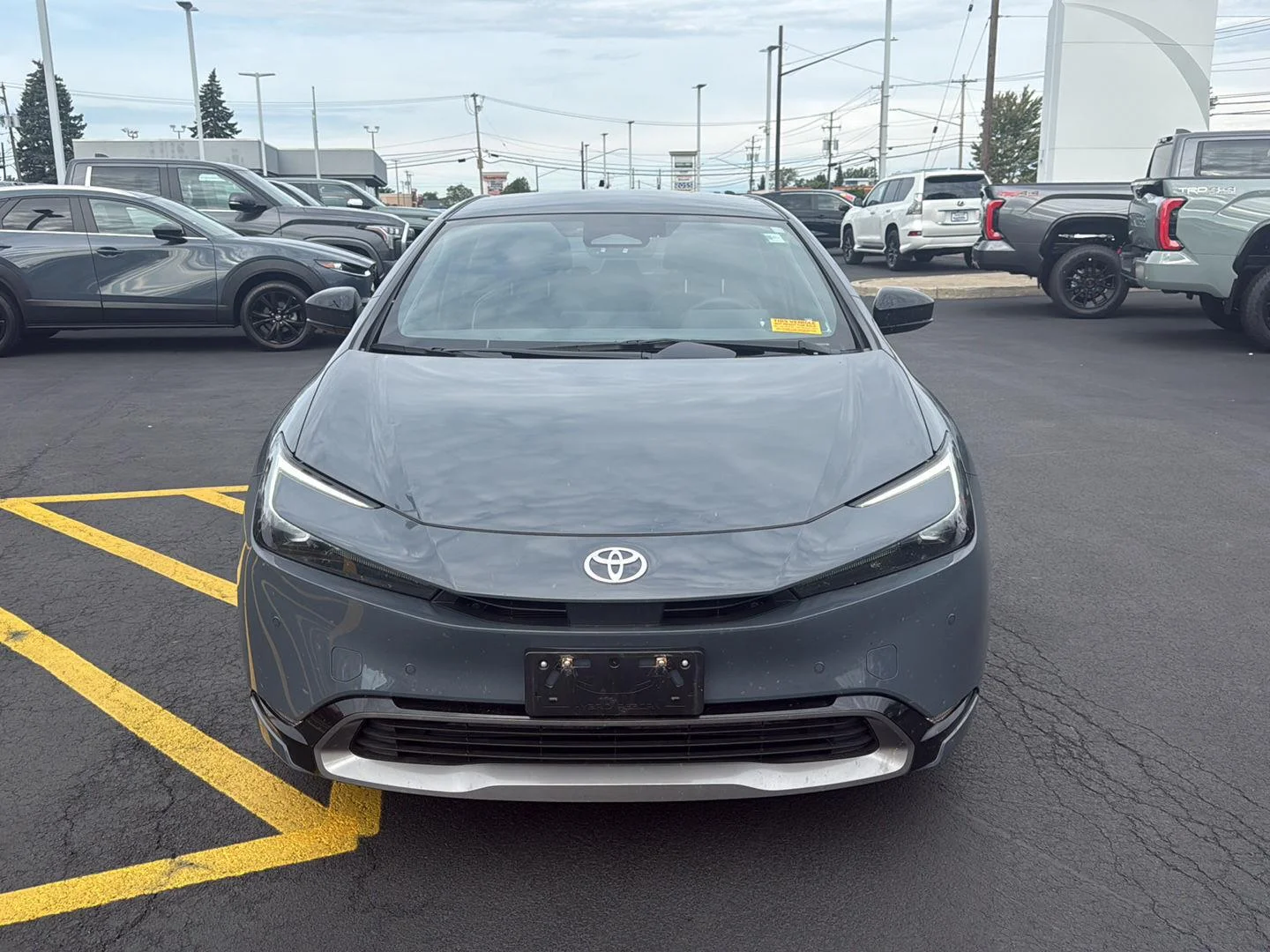 Used 2023 Guardian Gray Toyota XLE image 8