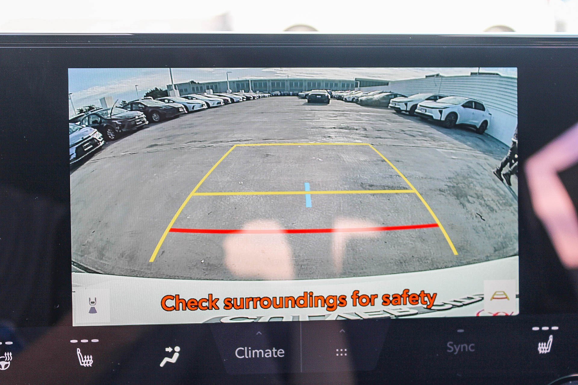 New 2026 Wind Chill Pearl <sup>1</sup> Toyota  XLE image 26