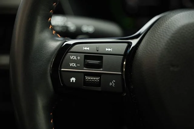 Certified Used 2025 Platinum White Pearl Honda Sport Touring image 35