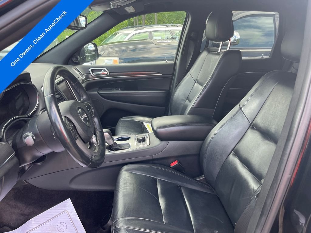 Used 2018 Black Jeep Limited image 2