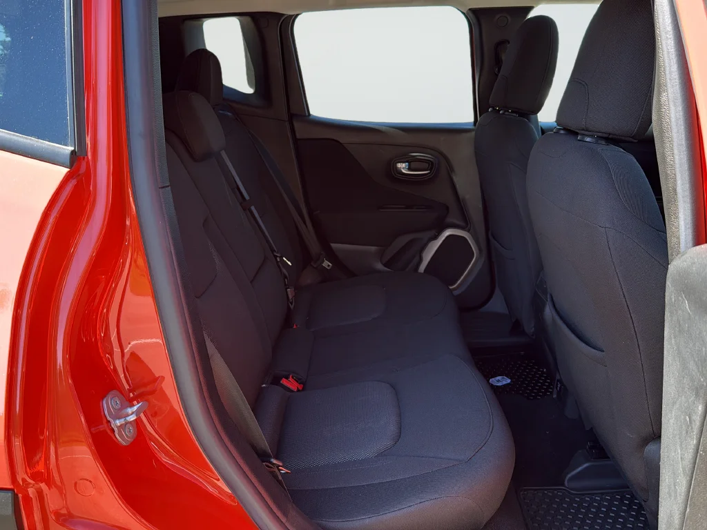 Used 2016 Orange Jeep Latitude image 21