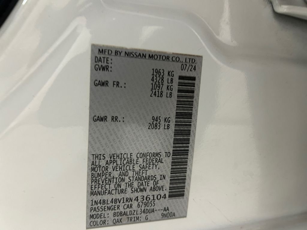 Used 2024 White Nissan 2.5 S image 20