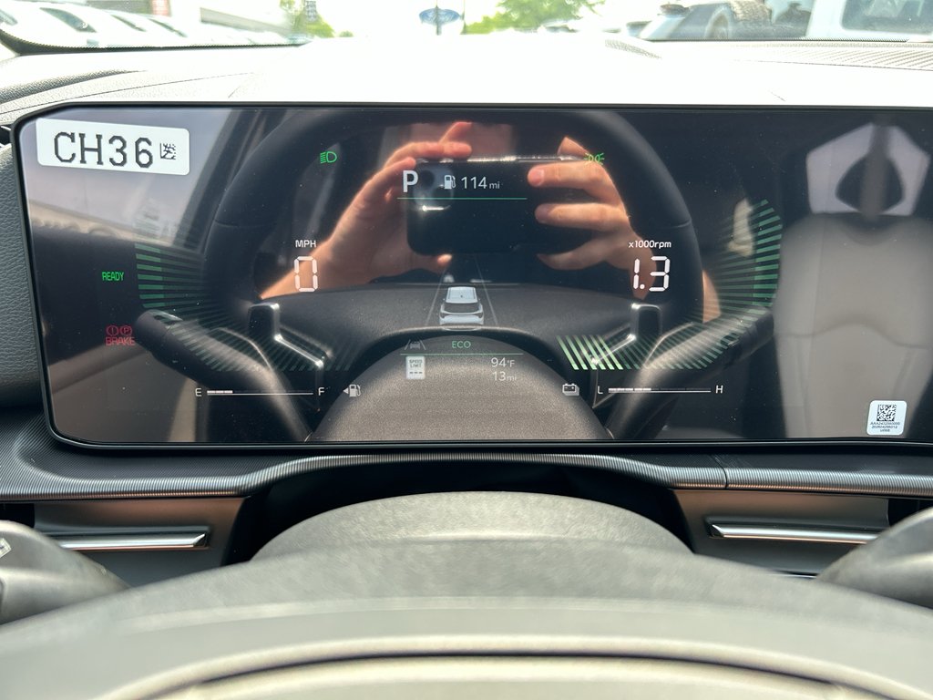 New 2027 Fusion Black Kia EX image 25