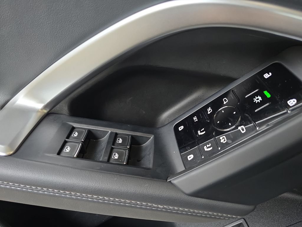Used 2025 Black Audi 2.0T Premium image 31