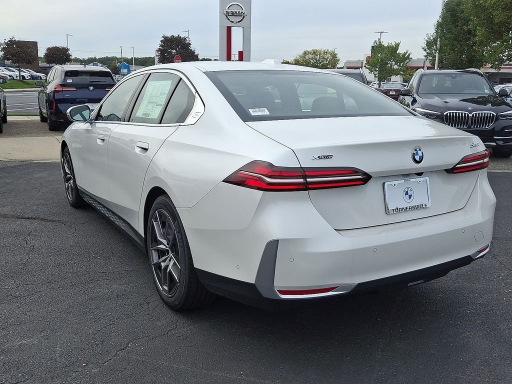 Certified Used 2026 Mineral White Metallic BMW 530i xDrive image 3