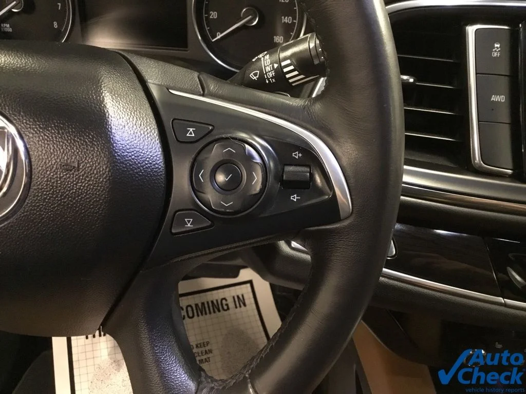 Used 2018 White Buick Essence image 50
