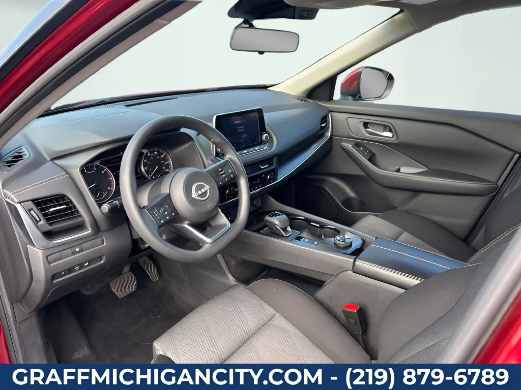 Used 2024 Red Nissan SV Intelligent AWD image 16