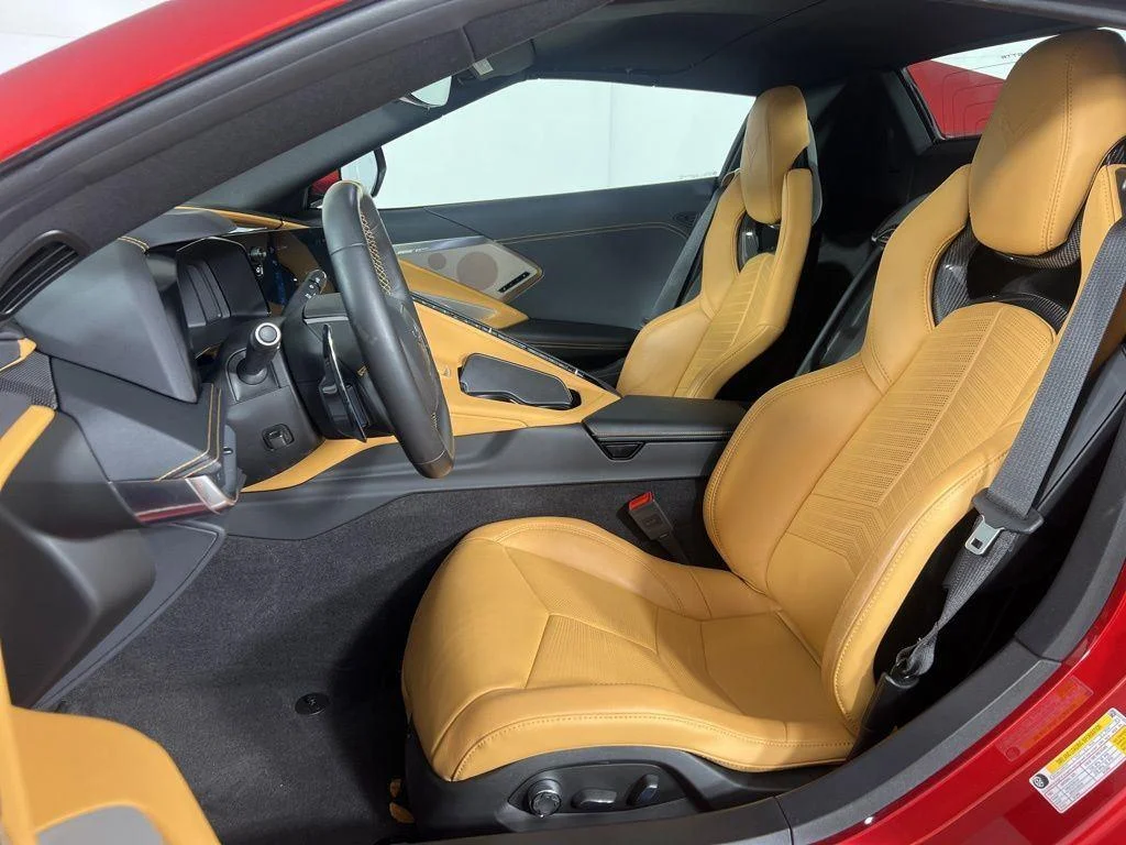 Used 2024 Mist Chevrolet Stingray image 4