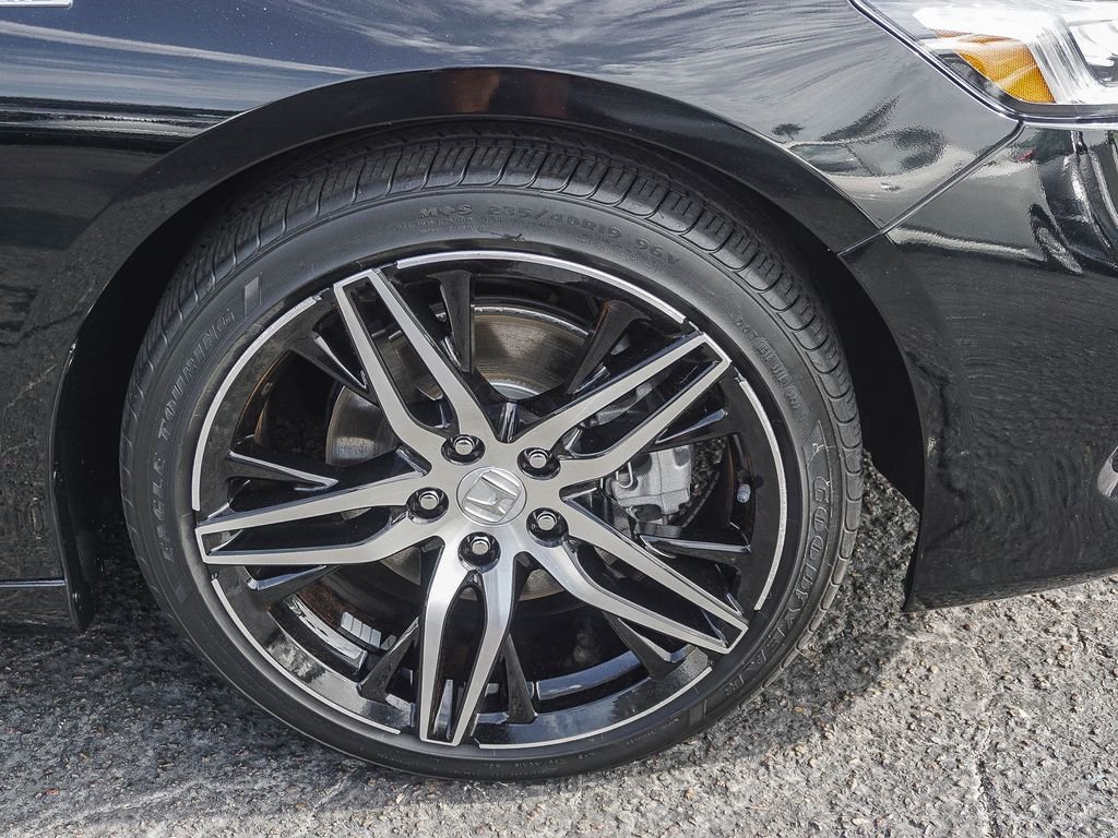 Used 2022  Honda Touring image 9