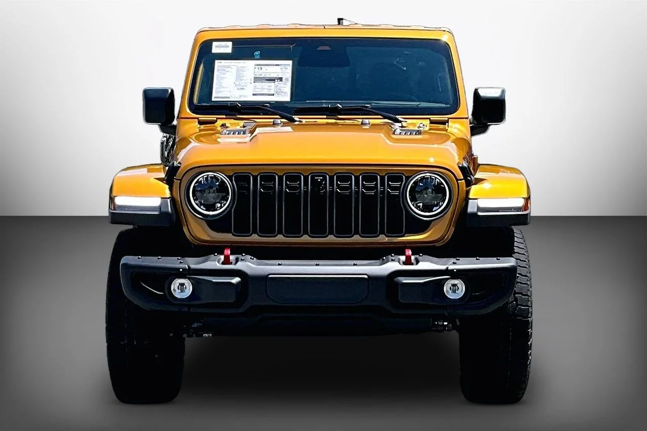 New 2026 Goldilocks Exterior Paint Jeep Rubicon X image 3