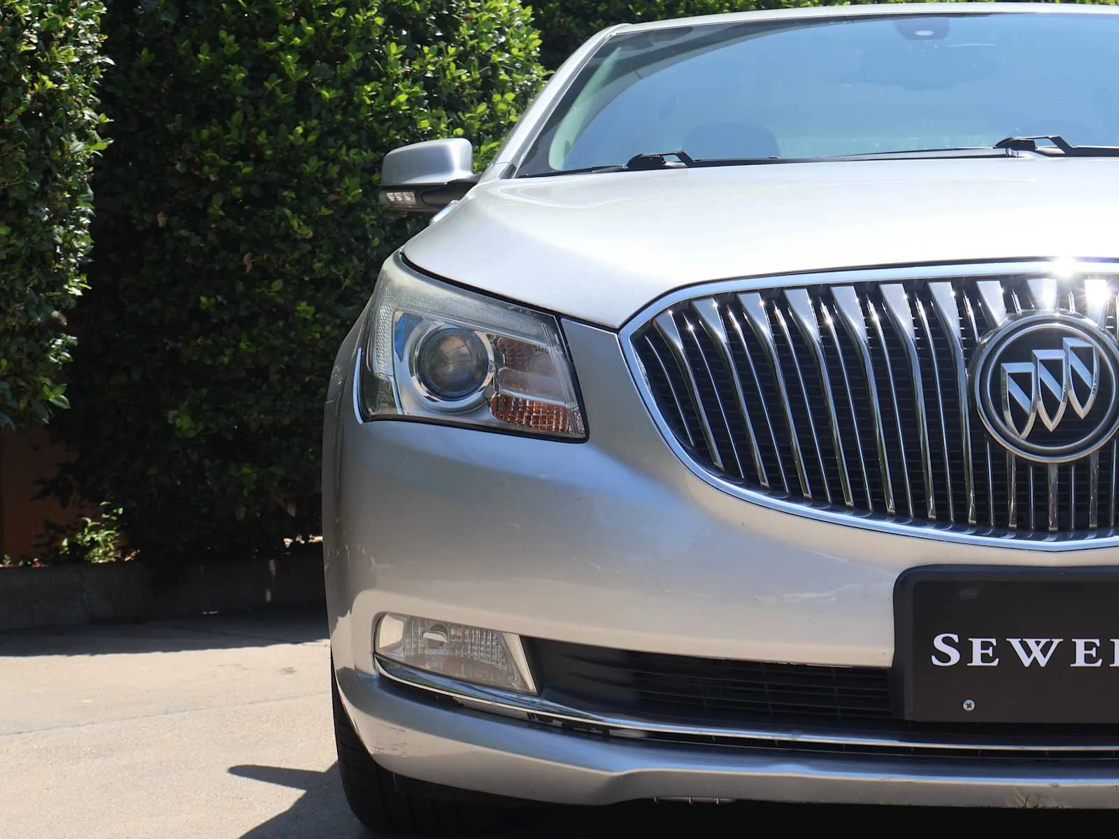 Used 2016 Quicksilver Metallic Buick Leather image 4