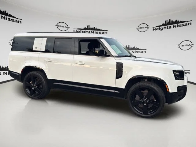 2024 Land Rover Defender X-Dynamic SE - Photo 10