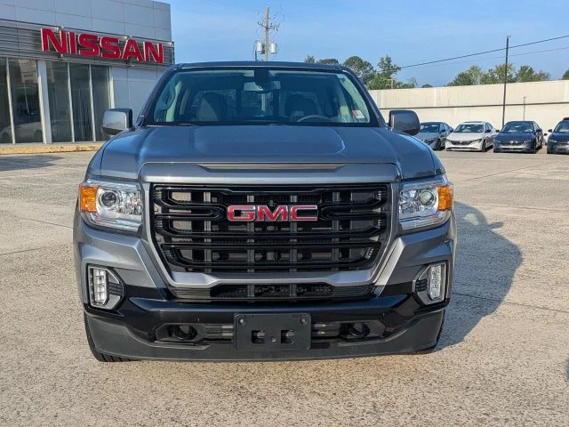 Used 2022 Gray GMC Elevation image 9