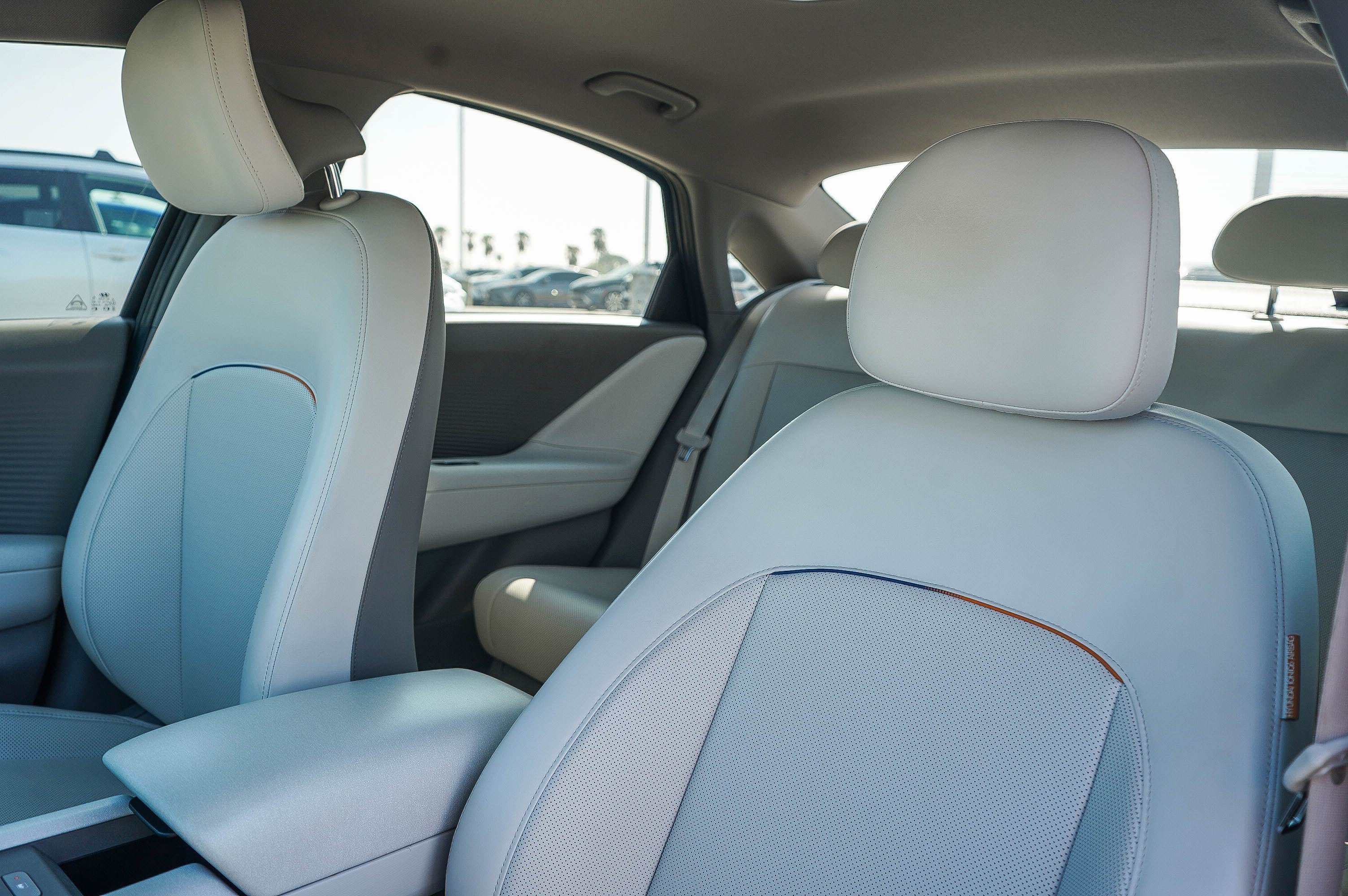 Used 2024 Transmission Blue Hyundai SEL image 25