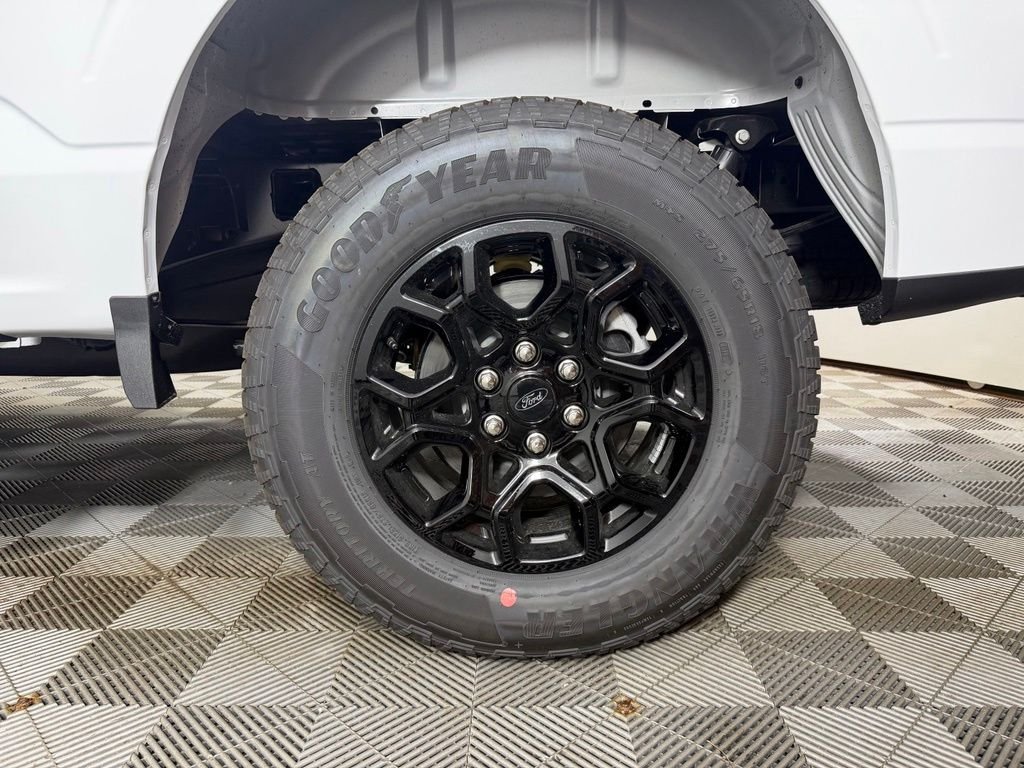 New 2026 White Ford XLT image 21